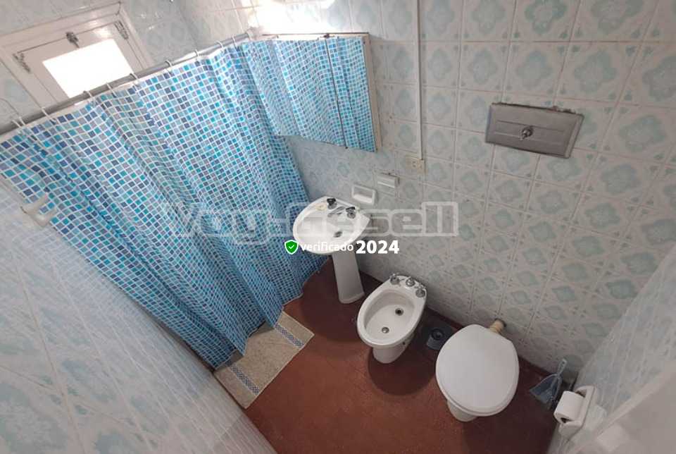 Alquilo Casa Nuria en Villa Gesell zona Centro a 550 mts de la Playa