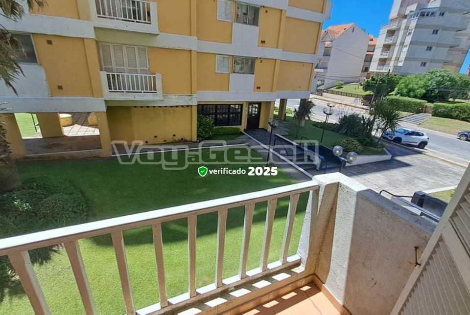 Alquilo Departamento Okey I 1D en Villa Gesell zona Centro Comercial a 140 Mts de la Playa 