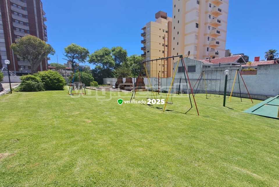 Alquilo Departamento Okey I 1D en Villa Gesell zona Centro Comercial a 140 Mts de la Playa