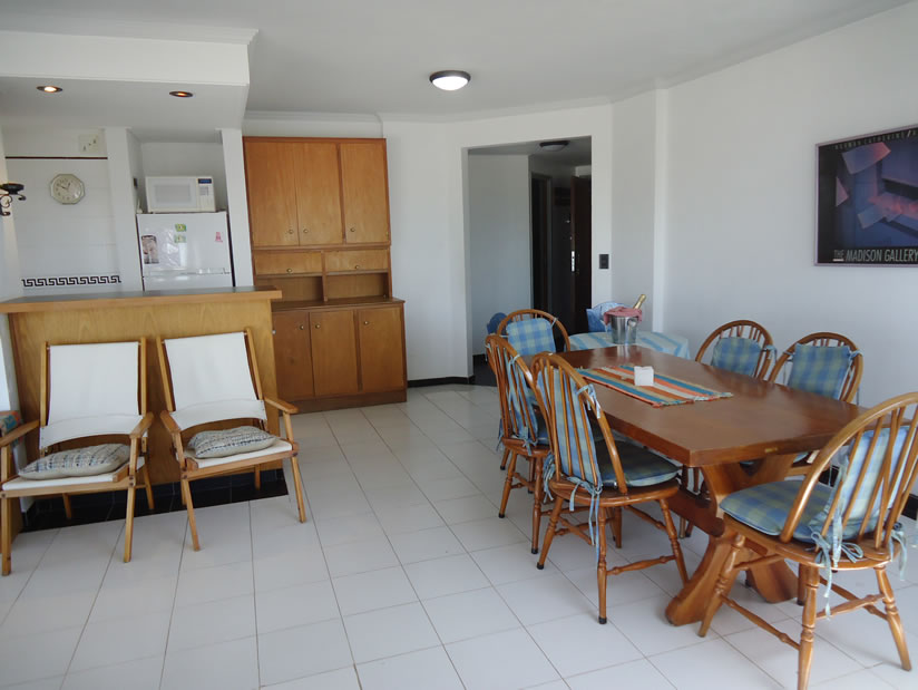 Alquilo Departamento Orion 6to A en Villa Gesell zona Sur a 100 Mts de la Playa