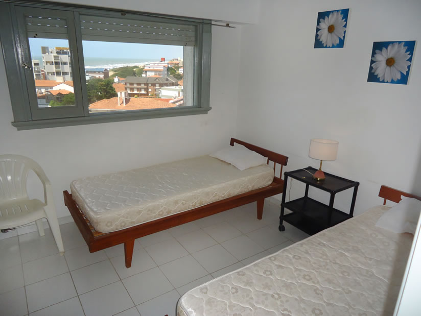 Alquilo Departamento Orion 6to A en Villa Gesell zona Sur a 100 Mts de la Playa