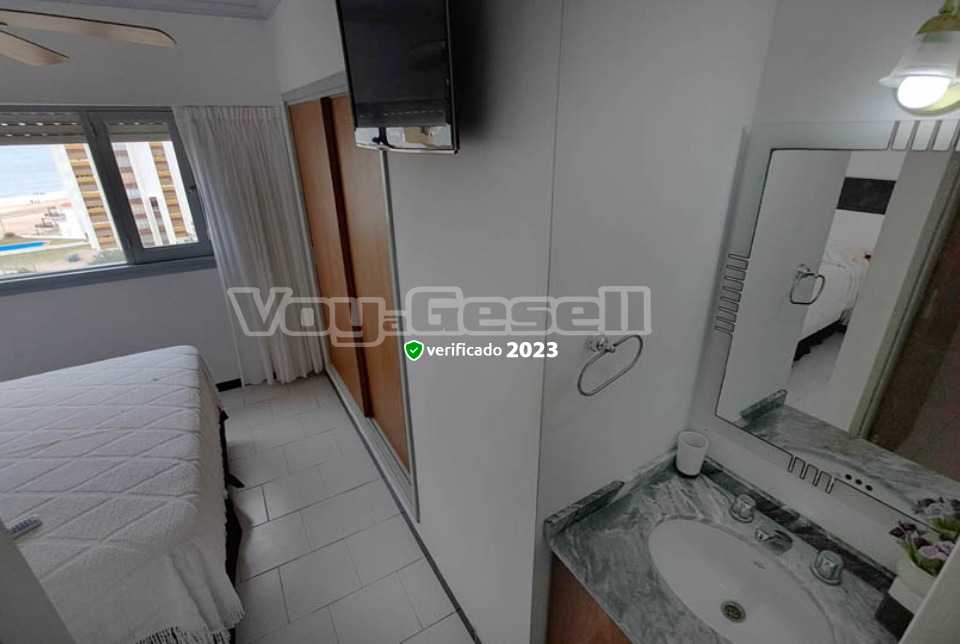 Alquilo Departamento Orion 9E en Villa Gesell zona Sur a 100 Mts de la Playa