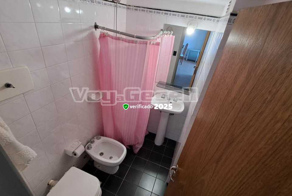 Alquilo Departamento Orion 9E en Villa Gesell zona Sur a 100 Mts de la Playa