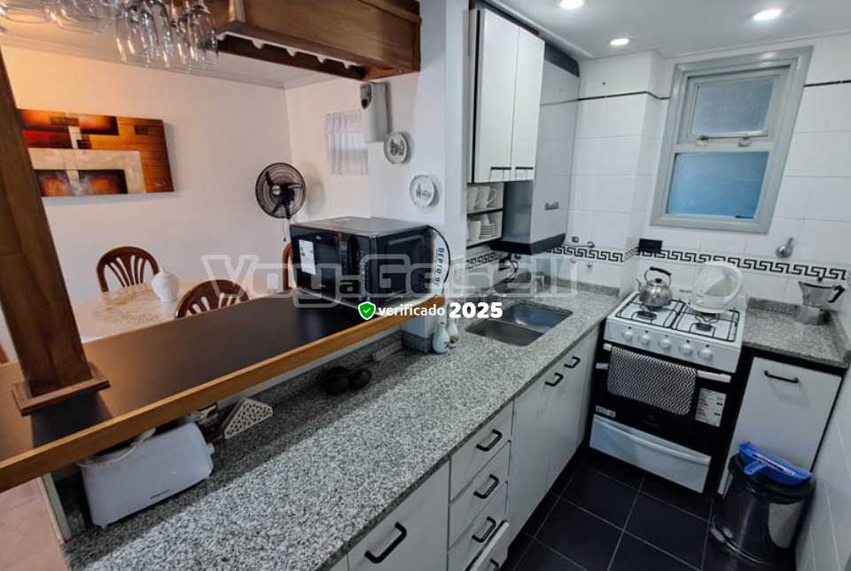 Alquilo Departamento Orion 9E en Villa Gesell zona Sur a 100 Mts de la Playa 