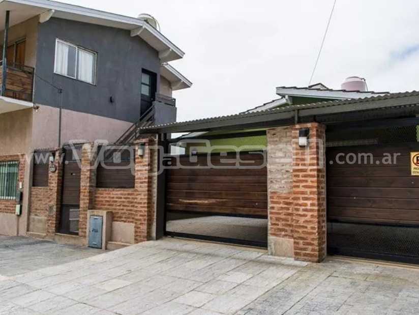 Alquilo Departamento P y P en Villa Gesell zona Centro a 1600 Mts de la Playa 