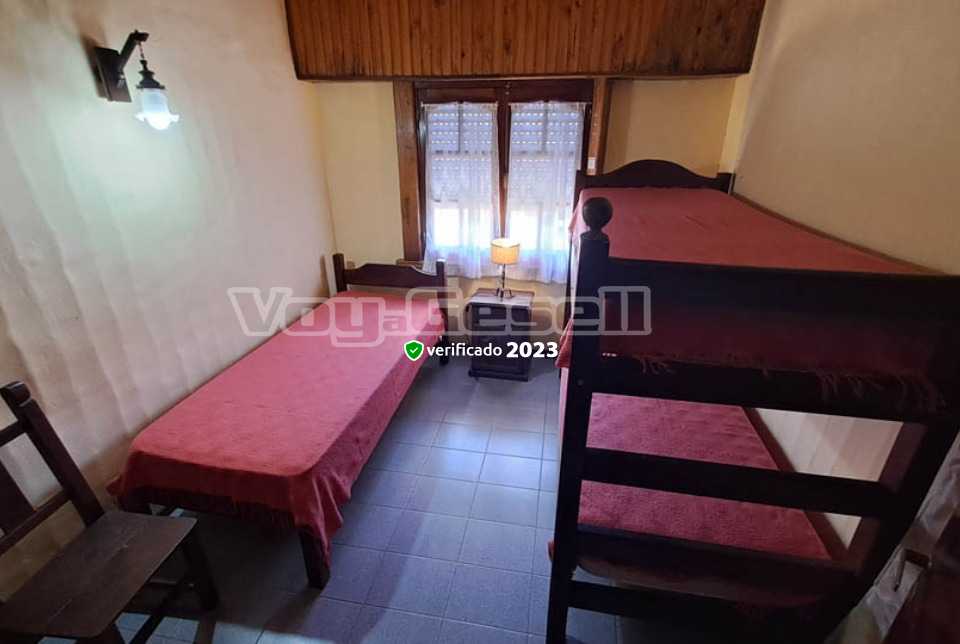 Alquilo Duplex Palmeras V depto 9 en Villa Gesell zona Centro a 80 mts de la Playa