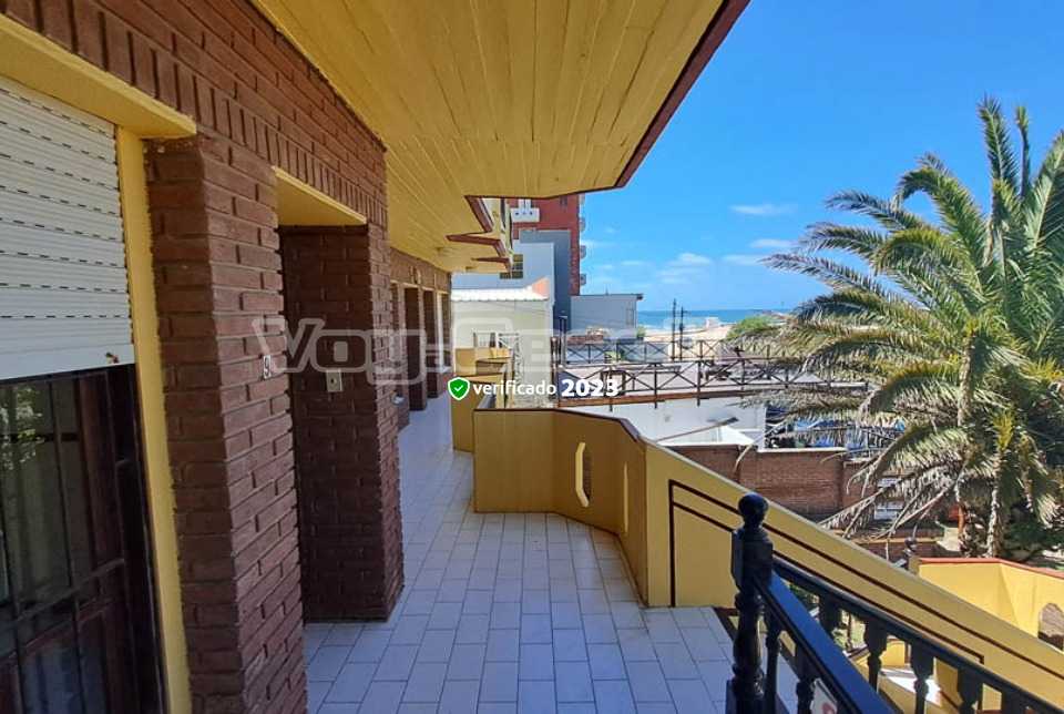 Alquilo Duplex Palmeras V depto 9 en Villa Gesell zona Centro a 80 mts de la Playa 