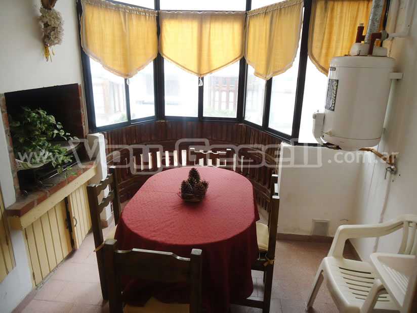 Alquilo Duplex Palmeras VIII 8 en Villa Gesell zona Centro Comercial a 10 Mts de la Playa