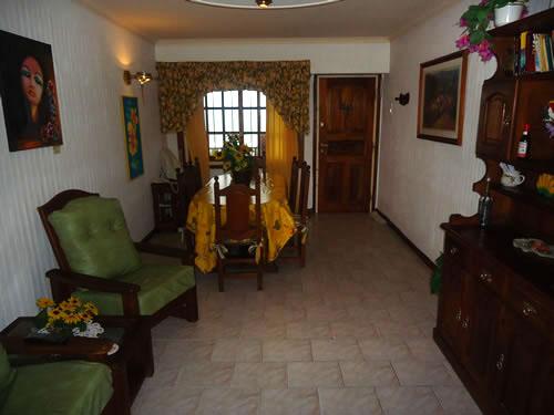 Alquilo Duplex Palmeras VIII depto 11 en Villa Gesell zona Centro Comercial a 5 Mts de la Playa 