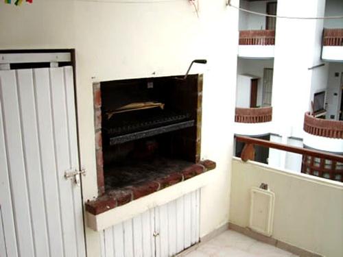 Alquilo Duplex Palmeras VIII depto 11 en Villa Gesell zona Centro Comercial a 5 Mts de la Playa