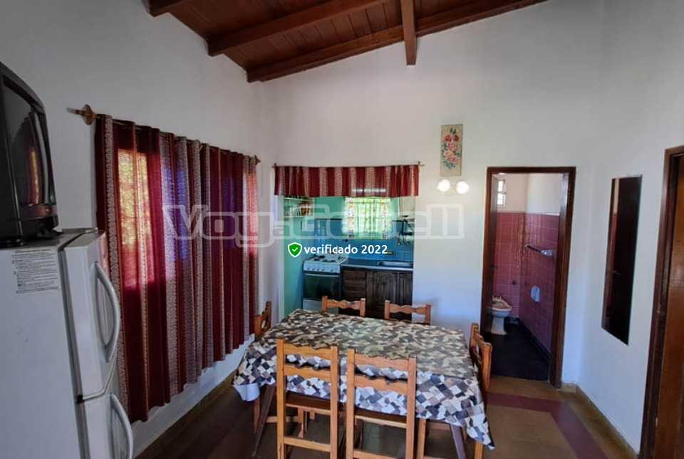 Alquilo Casa Parretta en Villa Gesell zona Centro a 1200 mts de la Playa Comedor