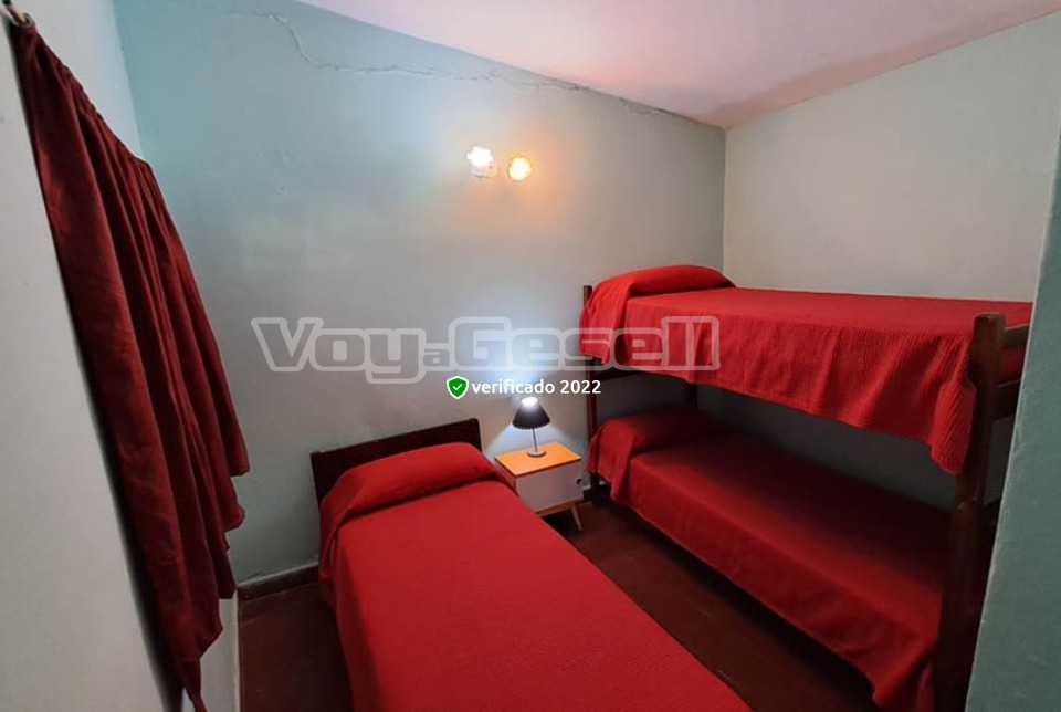 Alquilo Casa Parretta en Villa Gesell zona Centro a 1200 mts de la Playa