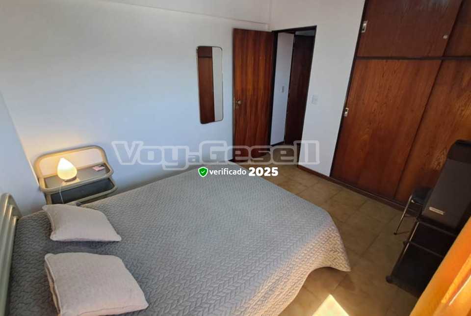 Alquilo Departamento Península 1 en Villa Gesell zona Centro a 230 Mts de la Playa