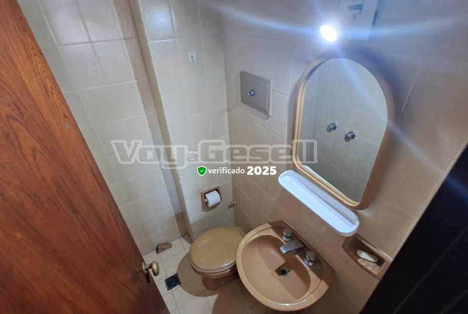 Alquilo Departamento Península 1 en Villa Gesell zona Centro a 230 Mts de la Playa 