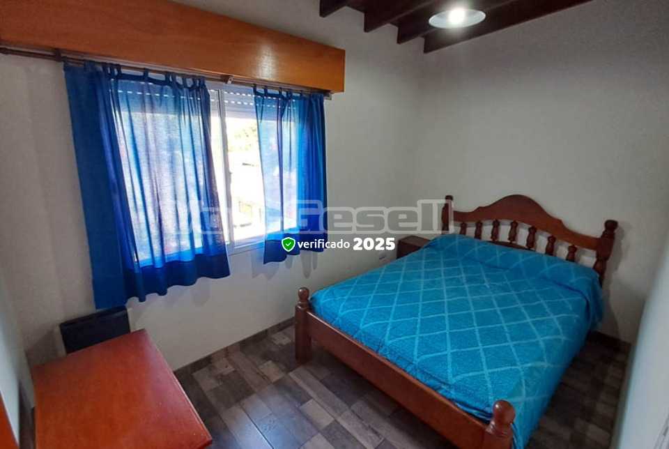 Alquilo Departamento Piedra Azul 2 en Villa Gesell zona Centro a 1600 mts de la Playa