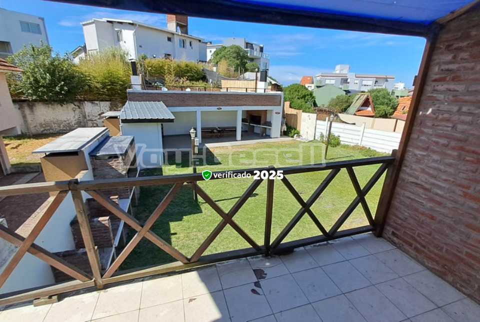 Alquilo Duplex Piedras Grises Duplex 1 en Villa Gesell zona Sur a 100 Mts de la Playa
