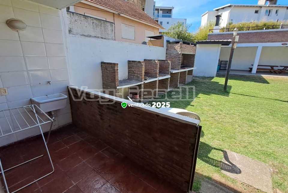 Alquilo Duplex Piedras Grises Duplex 1 en Villa Gesell zona Sur a 100 Mts de la Playa