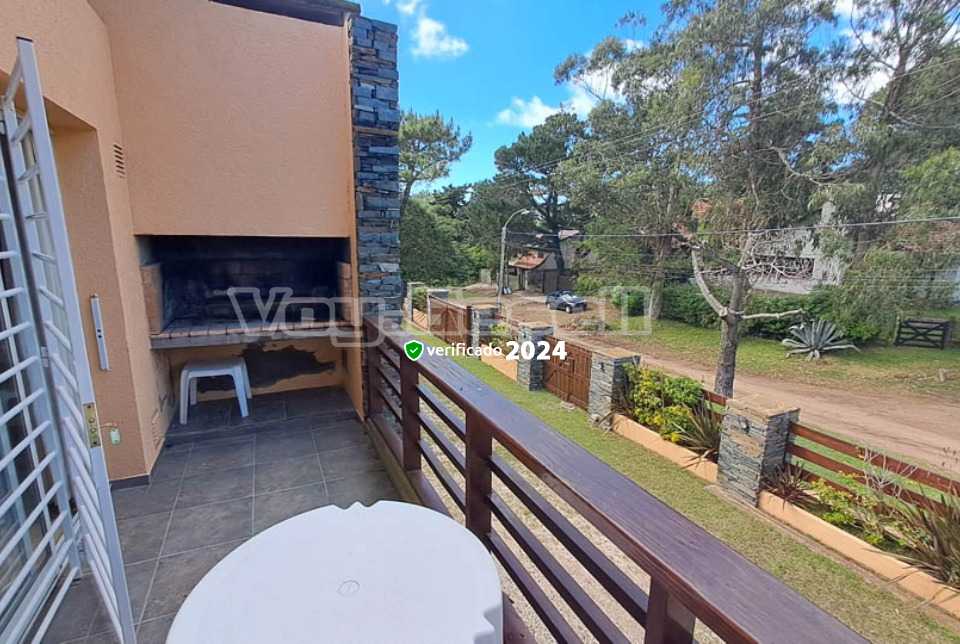 Alquilo Departamento Pilares del Norte 2 dormitorios en Villa Gesell zona Barrio Norte a 300 Mts de la Playa 