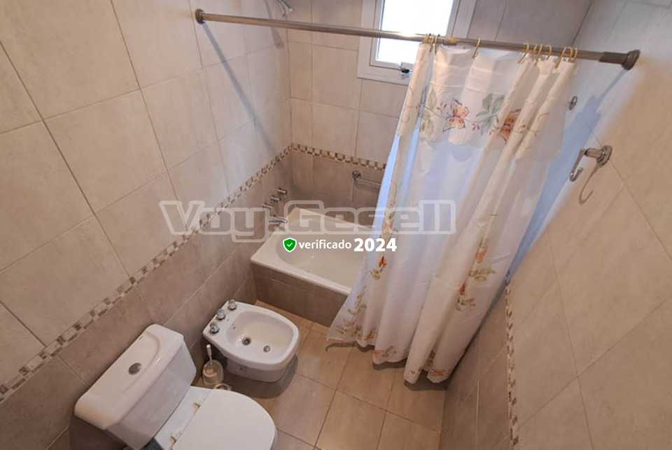 Alquilo Departamento Pilares del Norte 2 dormitorios en Villa Gesell zona Barrio Norte a 300 Mts de la Playa