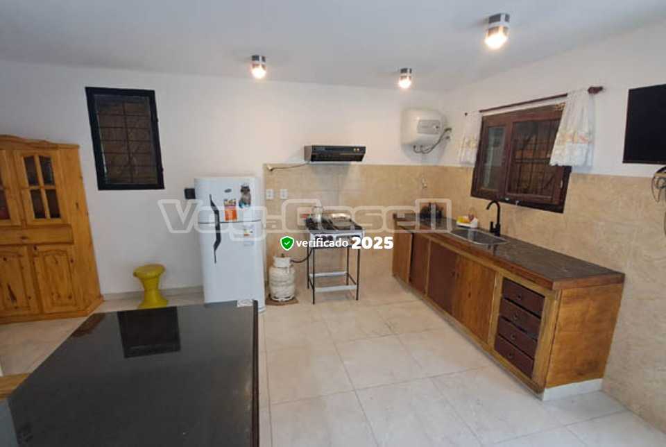 Alquilo Casa Placida en Villa Gesell zona Centro a 2800 Mts de la Playa 