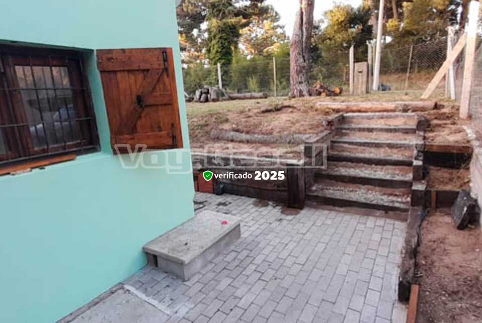 Alquilo Casa Placida en Villa Gesell zona Centro a 2800 Mts de la Playa 
