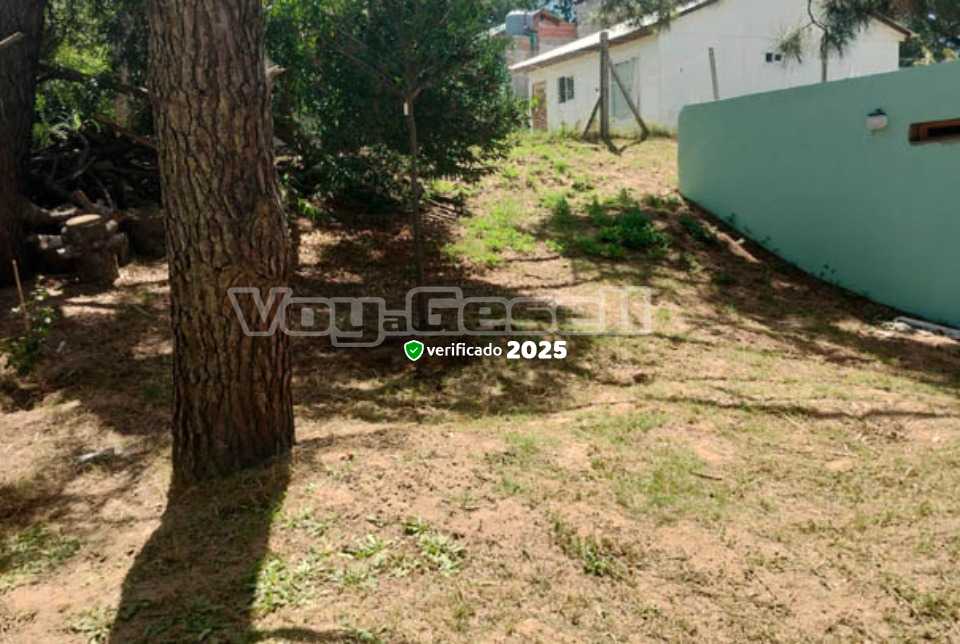 Alquilo Casa Placida en Villa Gesell zona Centro a 2800 Mts de la Playa 