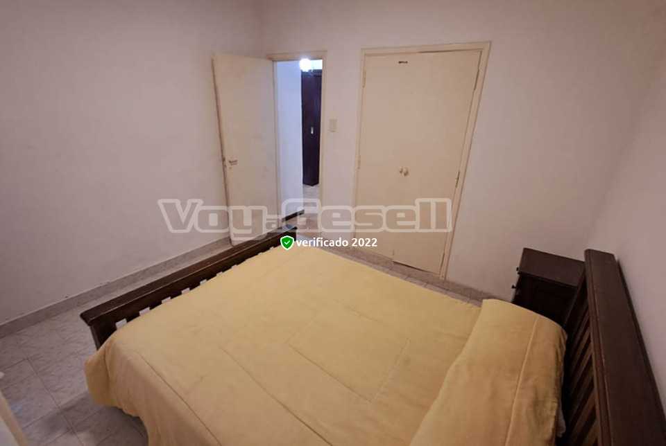 Alquilo Casa Por Fin en Villa Gesell zona Centro Comercial a 500 Mts de la Playa