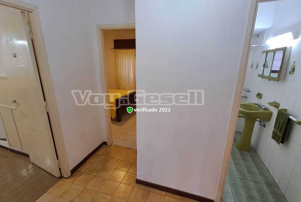 Alquilo Casa Por Fin en Villa Gesell zona Centro Comercial a 500 Mts de la Playa