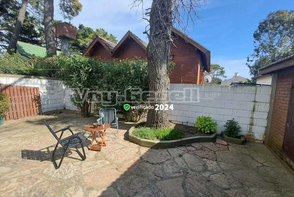 Alquilo Alpina Porjana en Villa Gesell zona Sur a 550 mts de la Playa