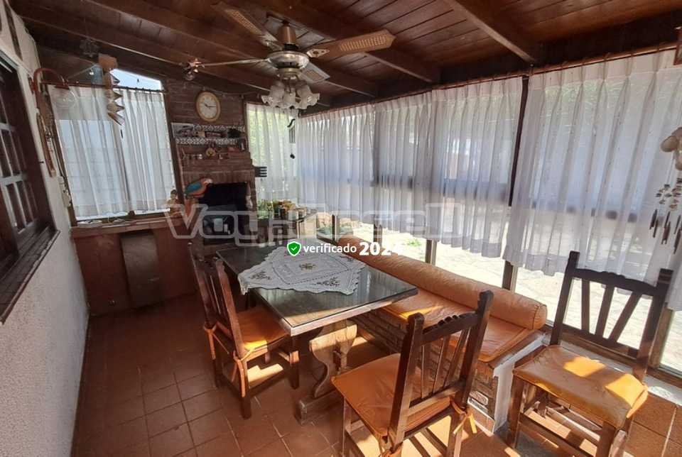 Alquilo Alpina Porjana en Villa Gesell zona Sur a 550 mts de la Playa