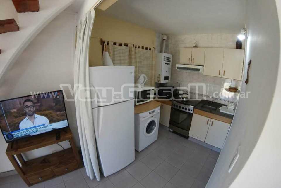 Alquilo Duplex Puerto de Palos 2 en Villa Gesell zona Centro a 100 Mts de la Playa 