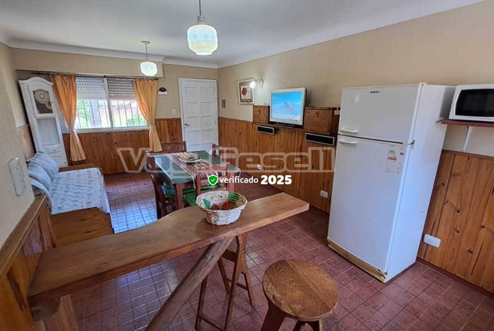 Alquilo Casa Punto Gesell en Villa Gesell zona Sur a 750 Mts de la Playa 