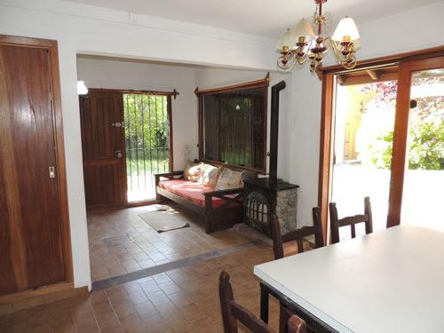 Alquilo Duplex Quito 1 en Villa Gesell zona Centro a 500 Mts de la Playa 