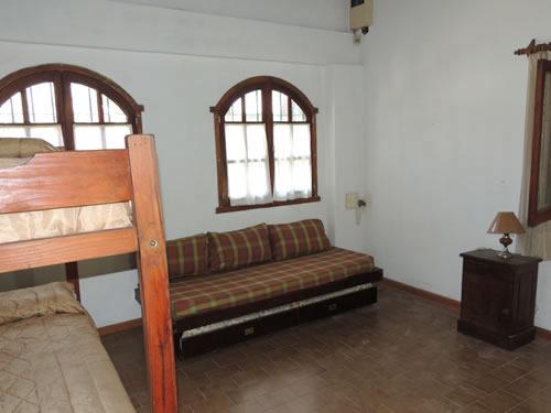 Alquilo Duplex Quito 1 en Villa Gesell zona Centro a 500 Mts de la Playa