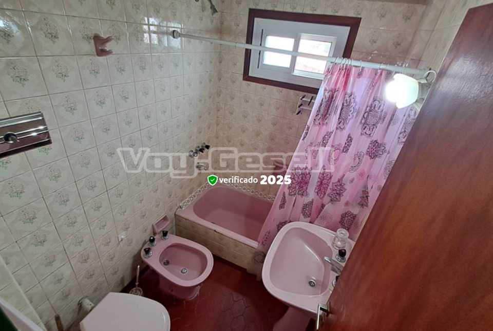 Alquilo Departamento Rambla 2 en Villa Gesell zona Sur a 100 Mts de la Playa