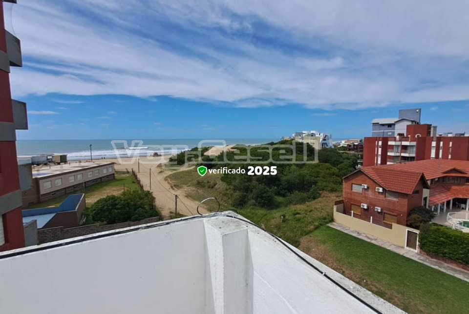 Alquilo Departamento Rambla 2 en Villa Gesell zona Sur a 100 Mts de la Playa