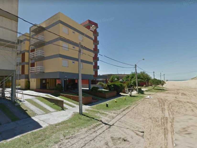 Alquilo Departamento Rambla 2 en Villa Gesell zona Sur a 100 Mts de la Playa 
