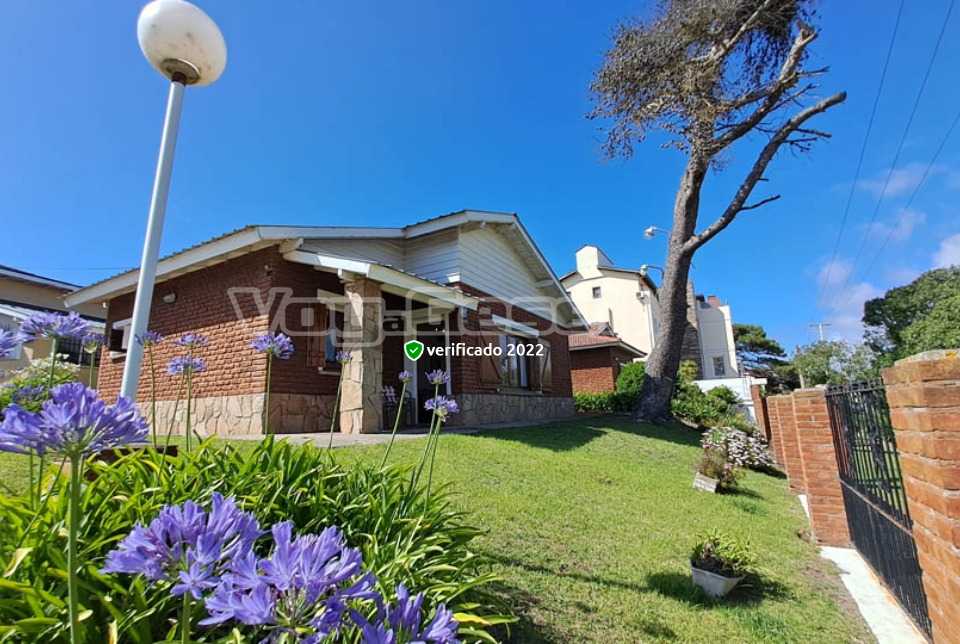 Raquelita: Casa en Villa Gesell zona Centro