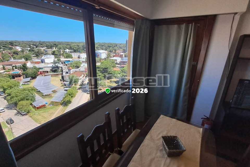 Alquilo Departamento Romeo IV 11 en Villa Gesell zona Barrio Norte a 200 mts de la Playa