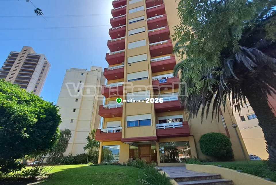 Alquilo Departamento Romeo IV 11 en Villa Gesell zona Barrio Norte a 200 mts de la Playa 