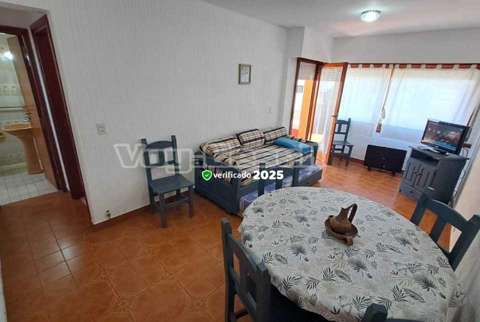 Alquilo Departamento Romeo IV 6C en Villa Gesell zona Barrio Norte a 230 Mts de la Playa 