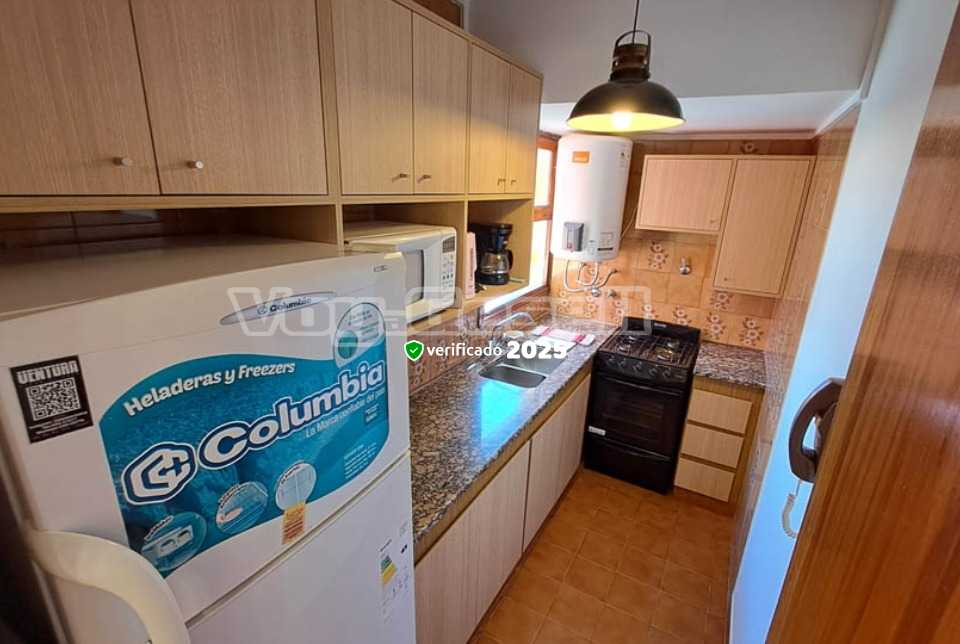 Alquilo Departamento Romeo IV 9C en Villa Gesell zona Centro a 260 mts de la Playa 