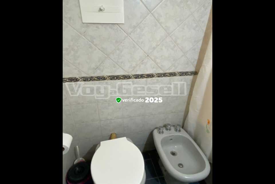 Alquilo Departamento Romina 2 en Villa Gesell zona Centro a 600 Mts de la Playa