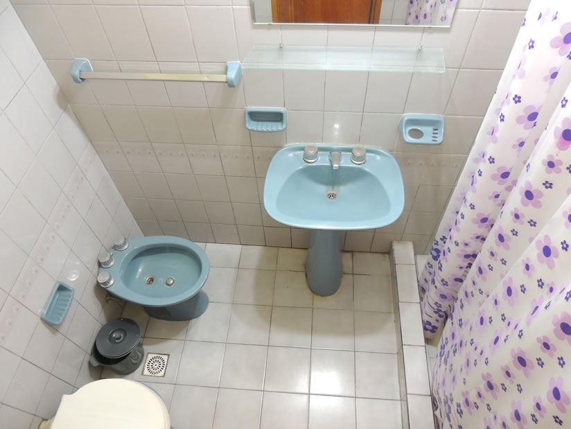 Alquilo Departamento Romina 11 en Villa Gesell zona Centro a 600 Mts de la Playa