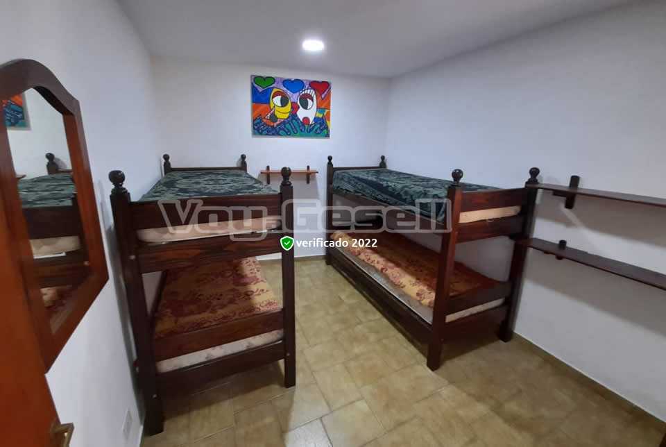 Alquilo Departamento Romina 11 en Villa Gesell zona Centro a 600 Mts de la Playa