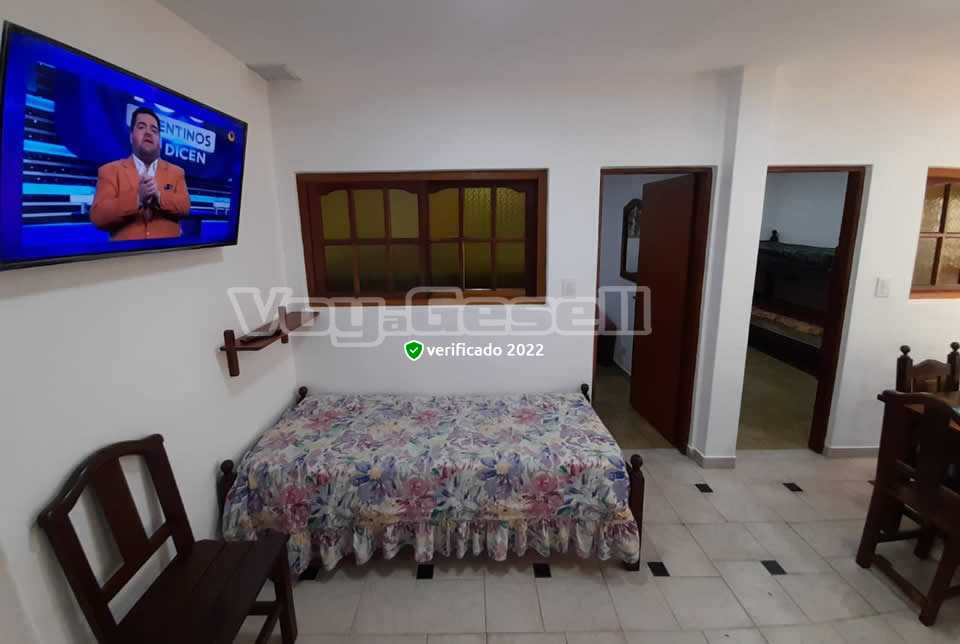 Alquilo Departamento Romina 11 en Villa Gesell zona Centro a 600 Mts de la Playa
