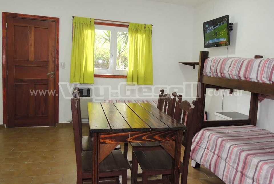 Alquilo Departamento Romina 9 en Villa Gesell zona Centro a 600 Mts de la Playa 