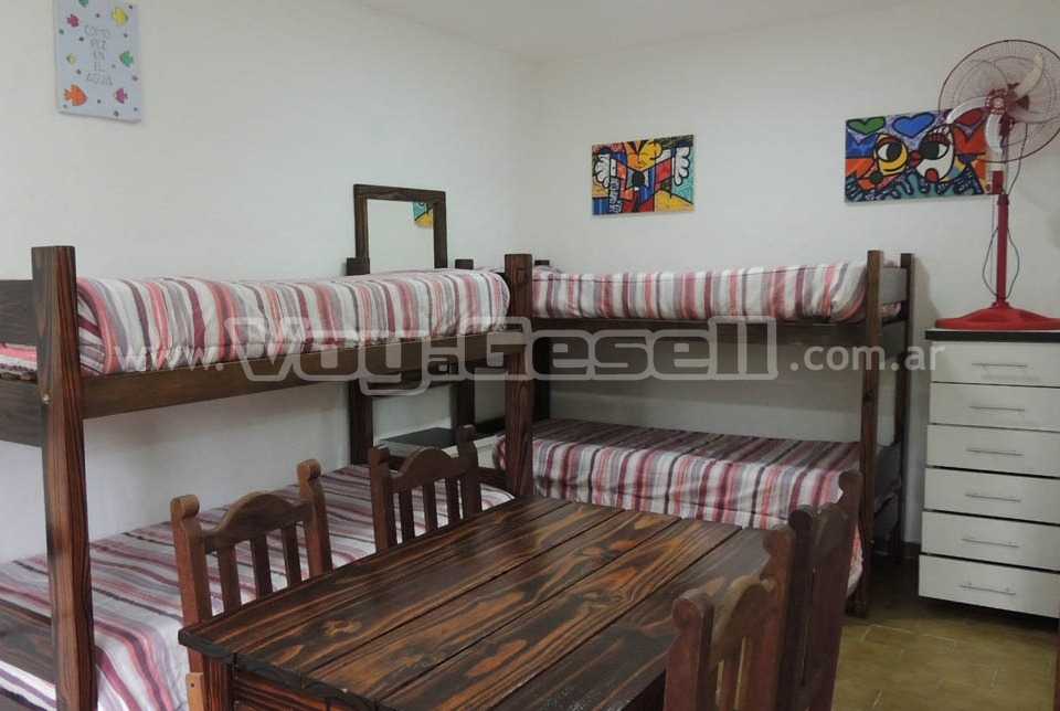 Alquilo Departamento Romina 9 en Villa Gesell zona Centro a 600 Mts de la Playa 