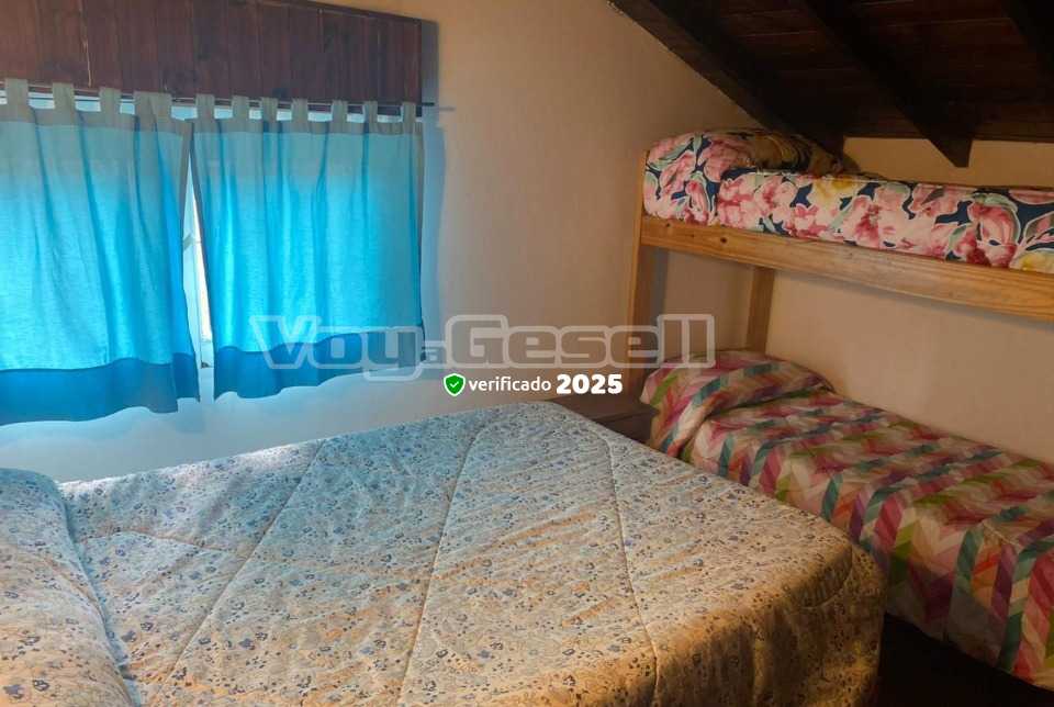 Alquilo Departamento Romina 3 en Villa Gesell zona Centro a 600 Mts de la Playa