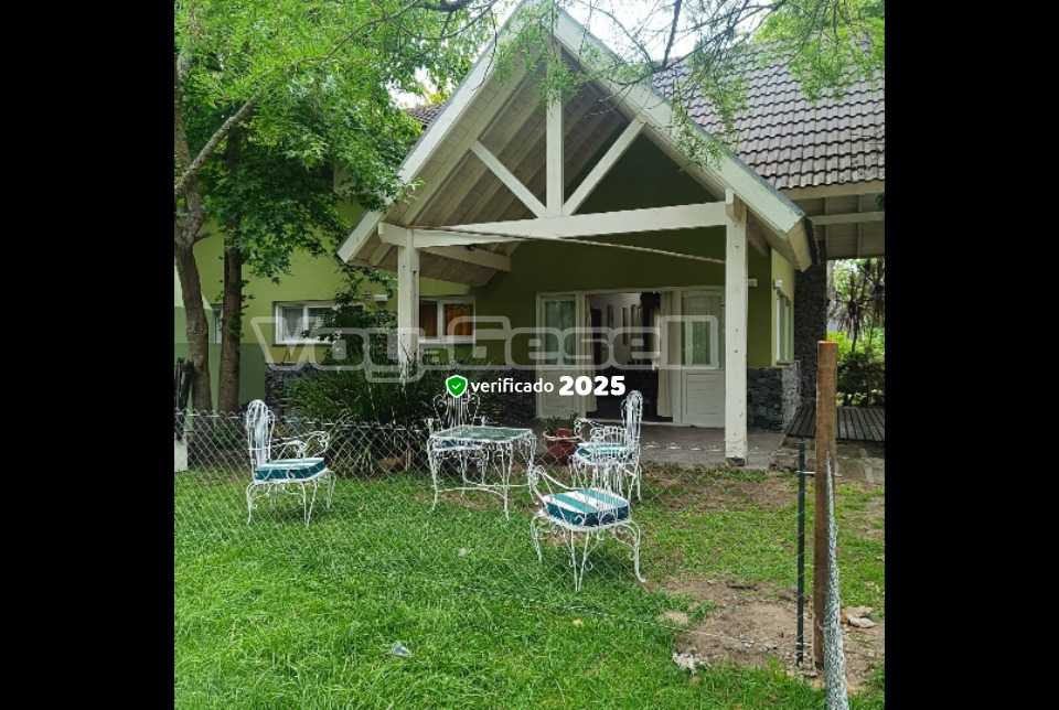 Alquilo Casa Ruka Tatelu en Villa Gesell zona Centro a 600 mts de la Playa 